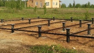 Установка и монтаж - винтовые сваи в Пыть-яхе для свайного фундамента дома. Цена от 2090 руб - видео закручивание
